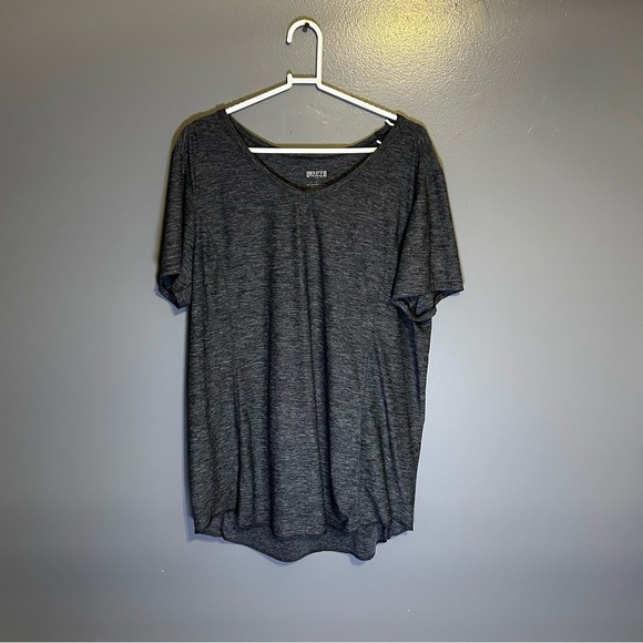 Duluth Trading Co Tops - Duluth Trading Co Gray Short Sleeve Tee | Size Large